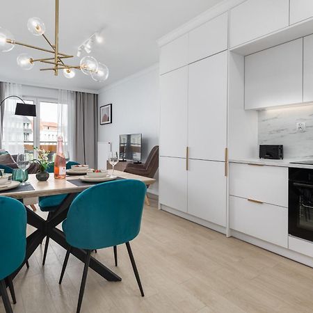 Plac Slowianski Apartments With Balcony Swinoujscie Center By Noclegi Renters Екстериор снимка