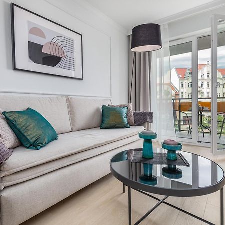 Plac Slowianski Apartments With Balcony Swinoujscie Center By Noclegi Renters Екстериор снимка