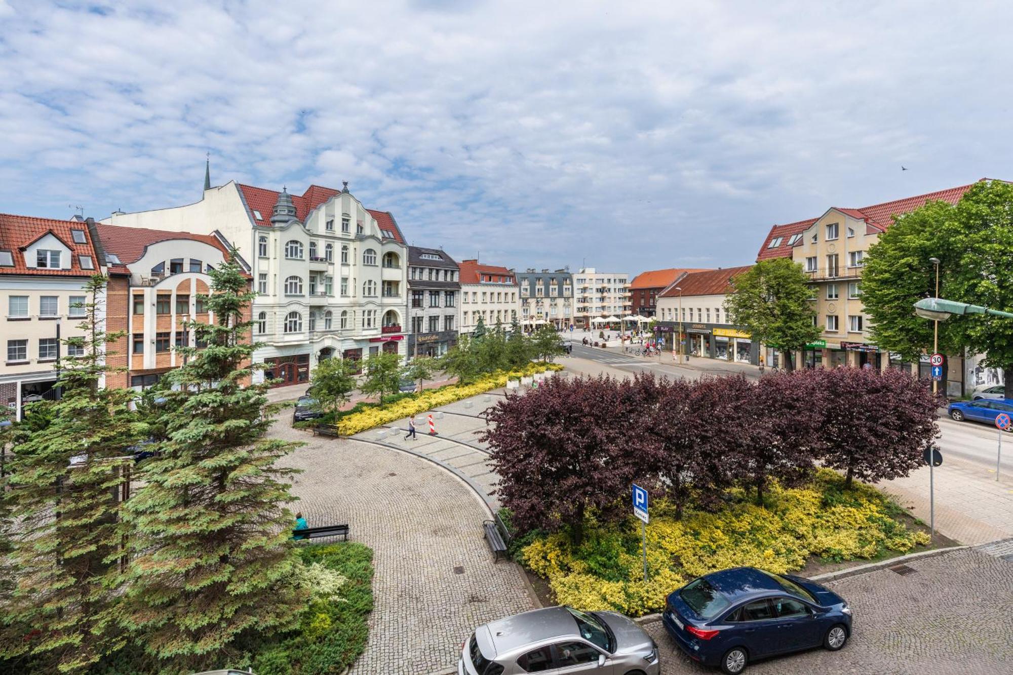 Plac Slowianski Apartments With Balcony Swinoujscie Center By Noclegi Renters Екстериор снимка