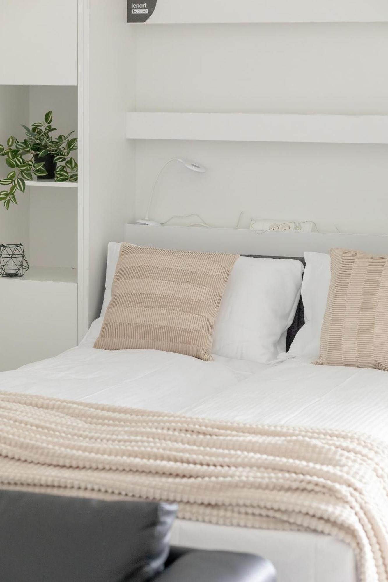 Plac Slowianski Apartments With Balcony Swinoujscie Center By Noclegi Renters Екстериор снимка