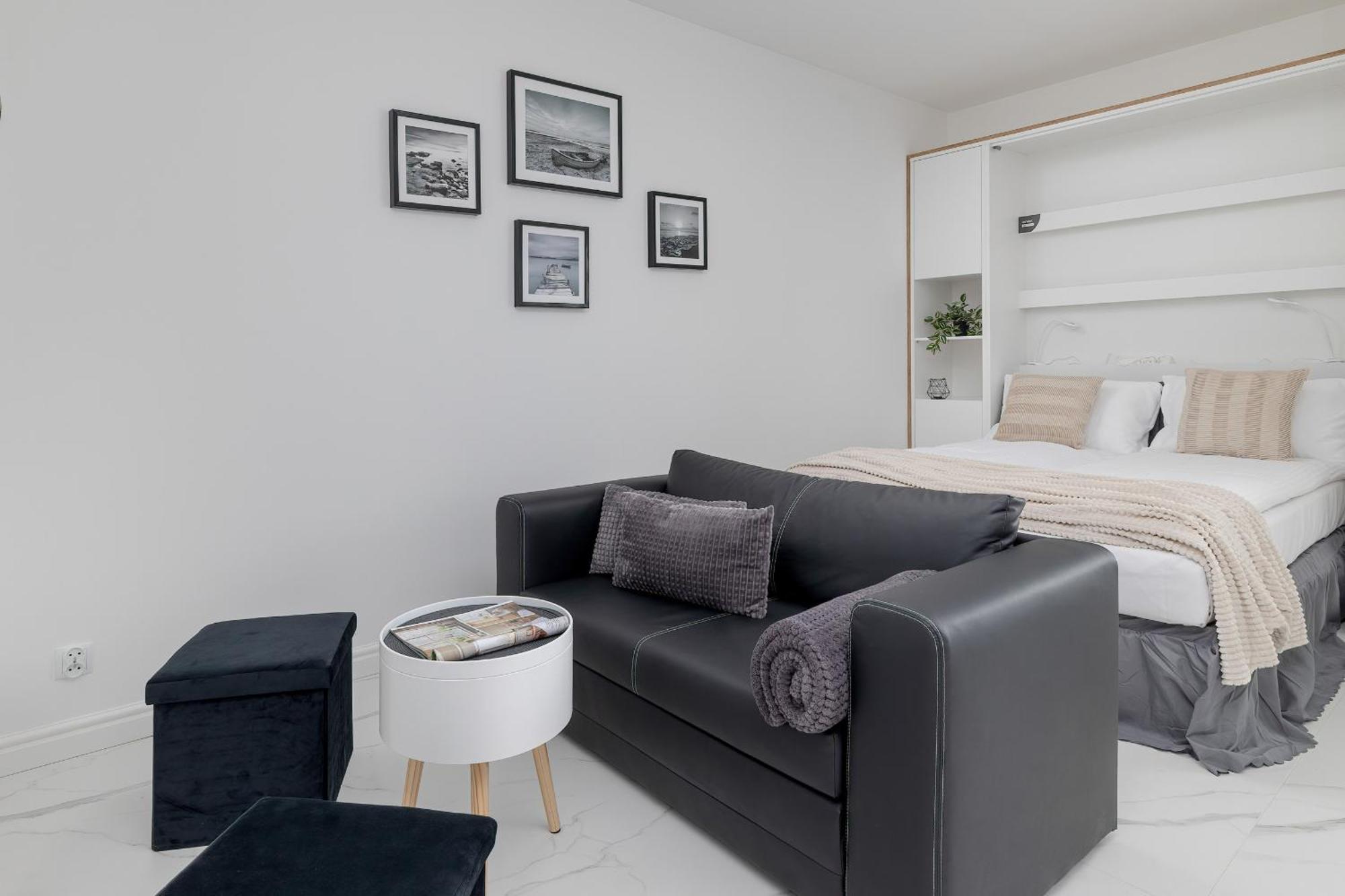 Plac Slowianski Apartments With Balcony Swinoujscie Center By Noclegi Renters Екстериор снимка